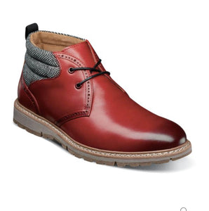 Grantley Plain Toe Chukka Boot | Cranberry